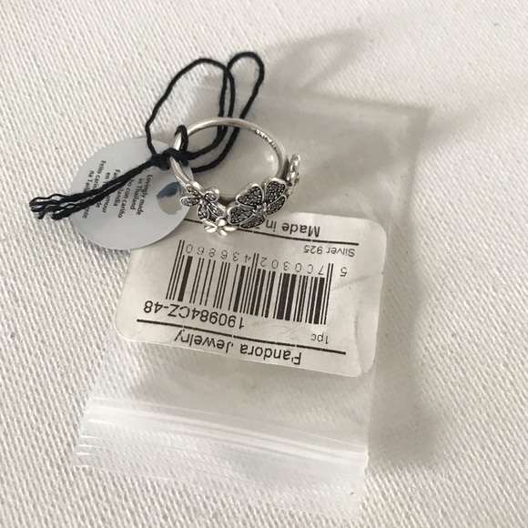 Pandora | Flower Cluster Ring Size 48 (US 4.5) Silver Retired - Picture 12 of 12